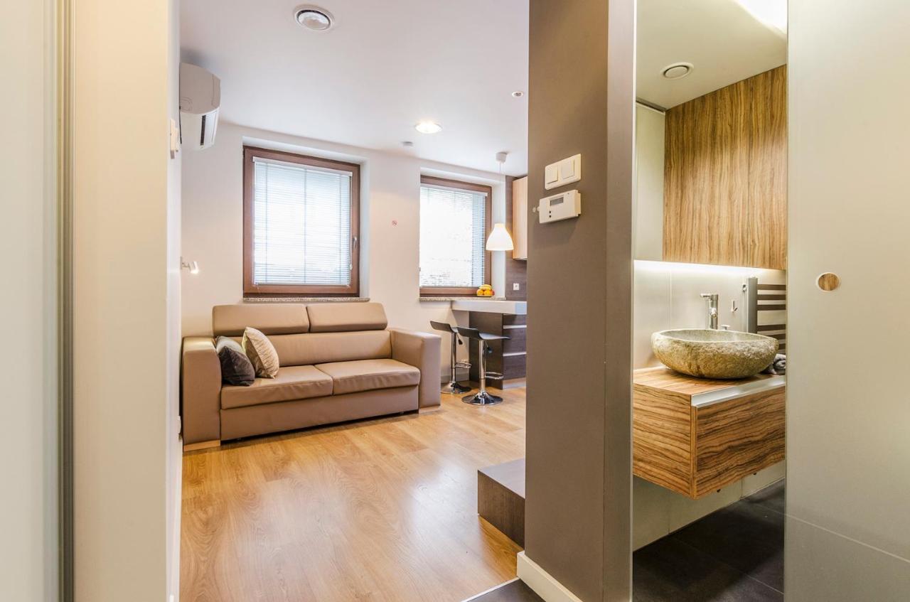 Lupoapartments Kosynierow Klimatyzacja Dostep Na Kod Łódź Dış mekan fotoğraf
