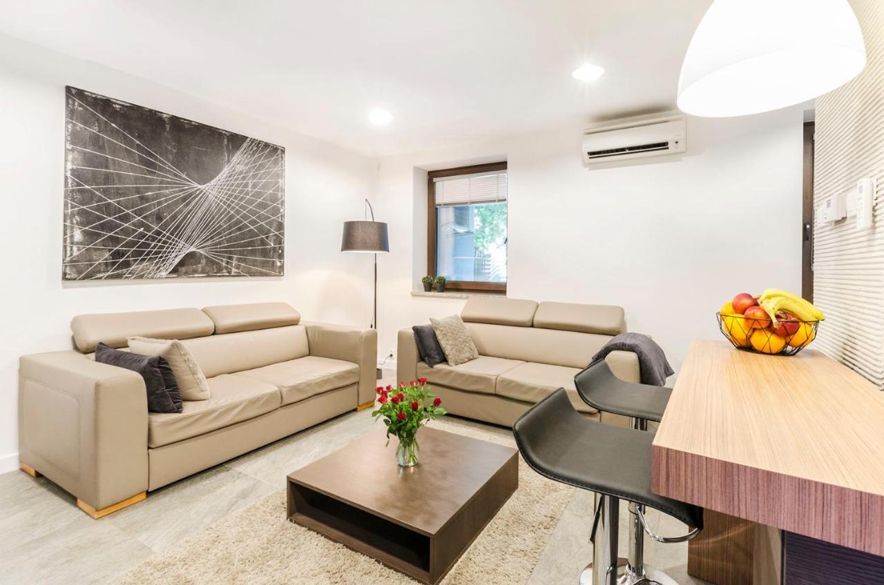 Lupoapartments Kosynierow Klimatyzacja Dostep Na Kod Łódź Dış mekan fotoğraf